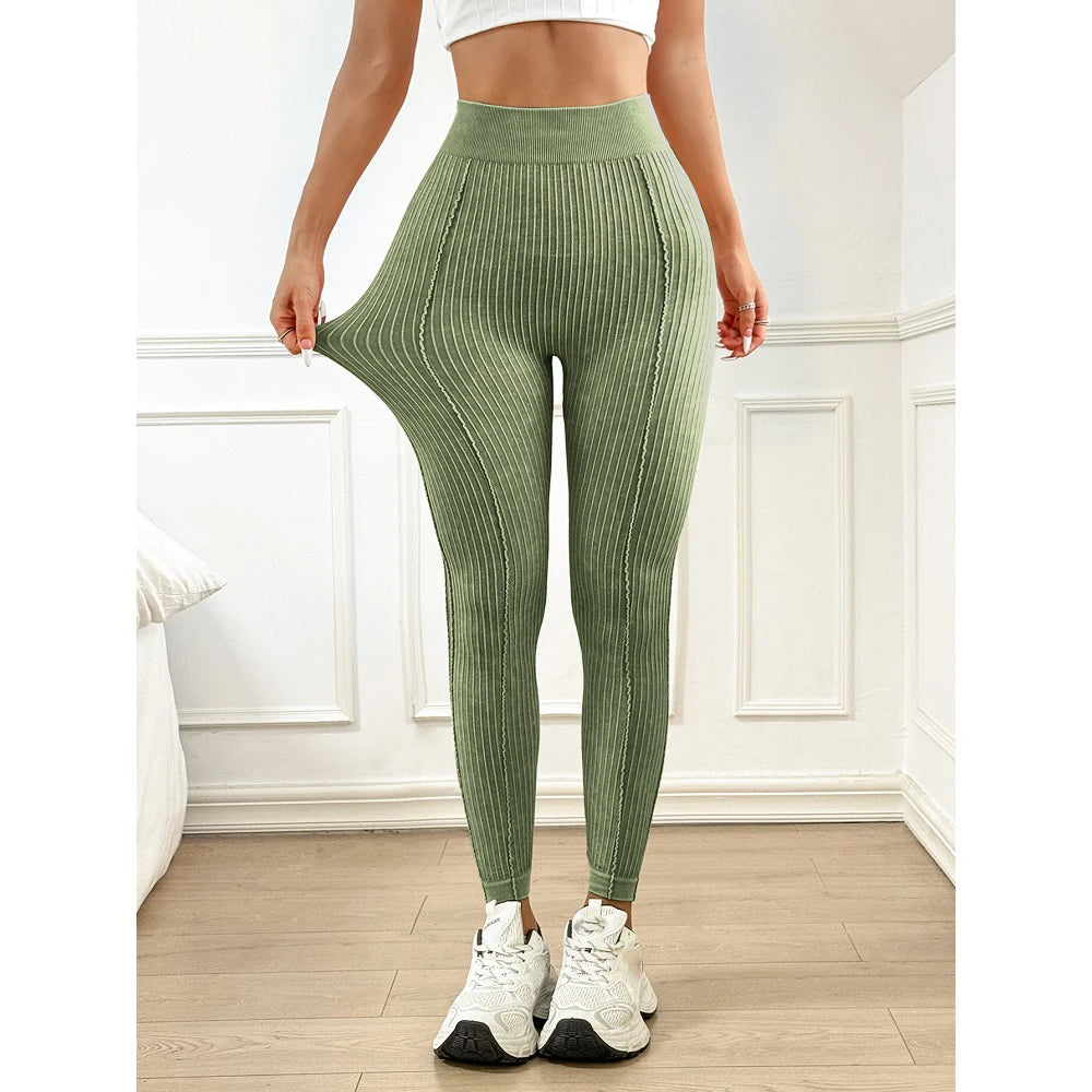 Leggings cintura alta ajustado. a rayas